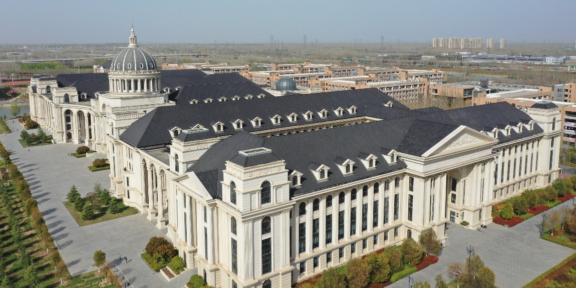 真贊瓦業(yè) 2025 新品羅曼瓦 V 榮耀上新！22 載精工，革新屋頂裝飾與防護(hù)標(biāo)桿